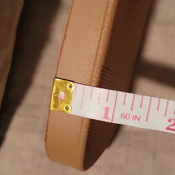 Madden Girl Role white/silver tri strappy Sandal 7 M.  Flats - Picture 8 of 9